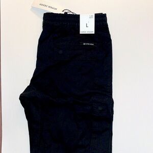Cargo Denim Men’s Black Cargo Joggers, NWT, men’s size Large